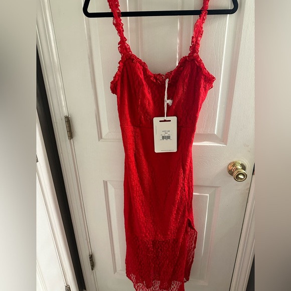 Heartbreaker red lace dress NWT - Picture 4 of 7